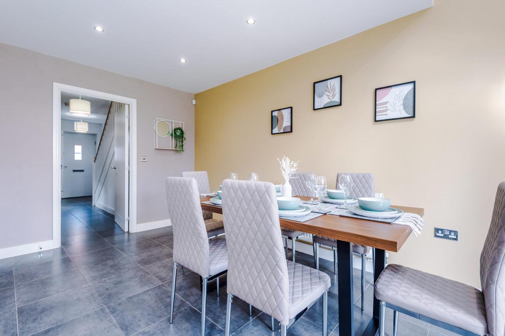 R&r - Modern Townhouse Near Etihad & Centre Casa vacanze *
